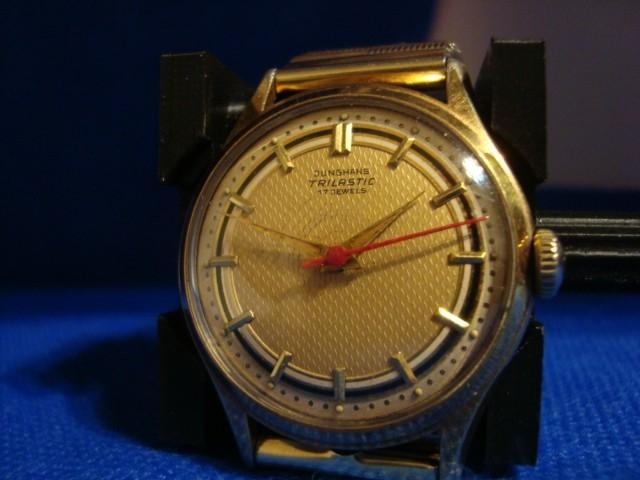 JUNGHANS TRILASTIC 17 JEWEL MANUAL WIND WRISTWATCH WITH EXPANSION BAND. RUNNING!