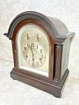 Ant Junghans Bracket Clock Westminster Chimes Elegant & Large Wood Case Runs