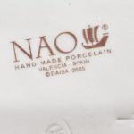 Lladro Nao Porcelain Figurine: The Greatest Bond - 7