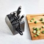 Calphalon™ Self-Sharpening Knife Set VIP Collection