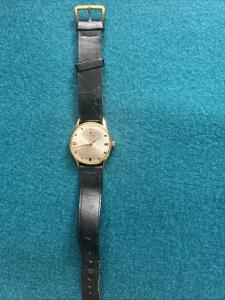 Vintage Junghans 17 Jewels Men’s Mechanical Watch Gorgeous Champagne Dial !