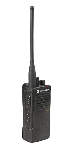 6 Pack MOTOROLA RDU4100 Walkie Talkies with Speaker Mics
