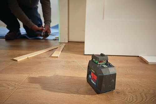 BOSCH GLL50-40G Self-Leveling Cross-Line Laser Kit