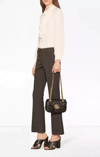 Gucci GG Small Marmont Matelasse Shoulder Bag in Black