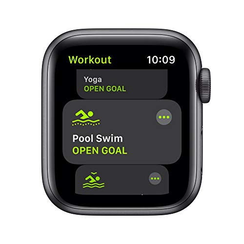 Apple Watch SE Space Gray 40mm with Black Band