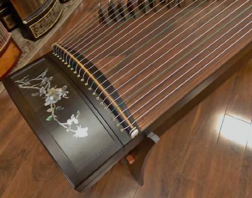 Vibrant Blackwood Guzheng with Elegant Mica Inlay