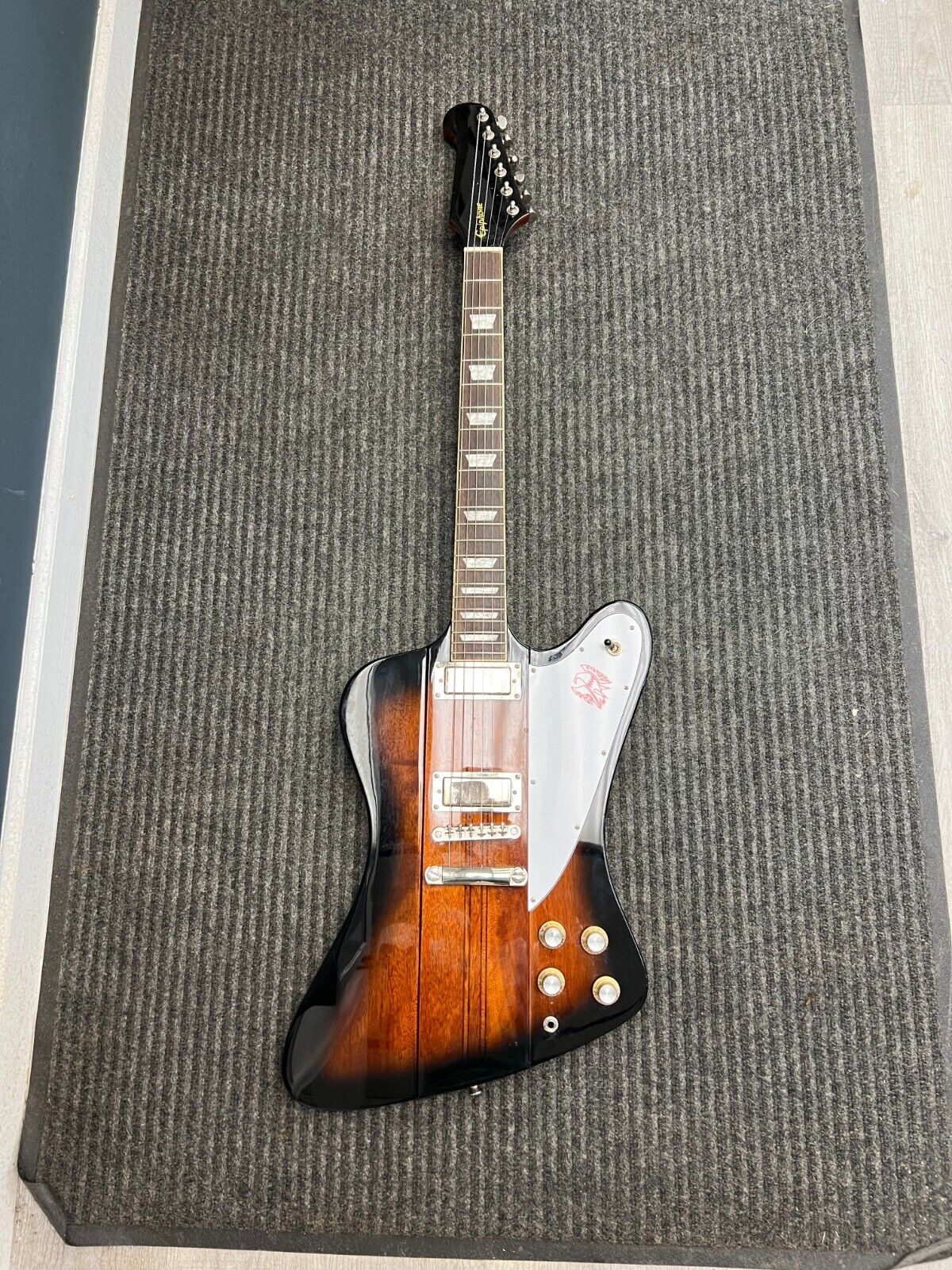 Epiphone Firebird Electric Guitar - Vintage Sunburst VIP