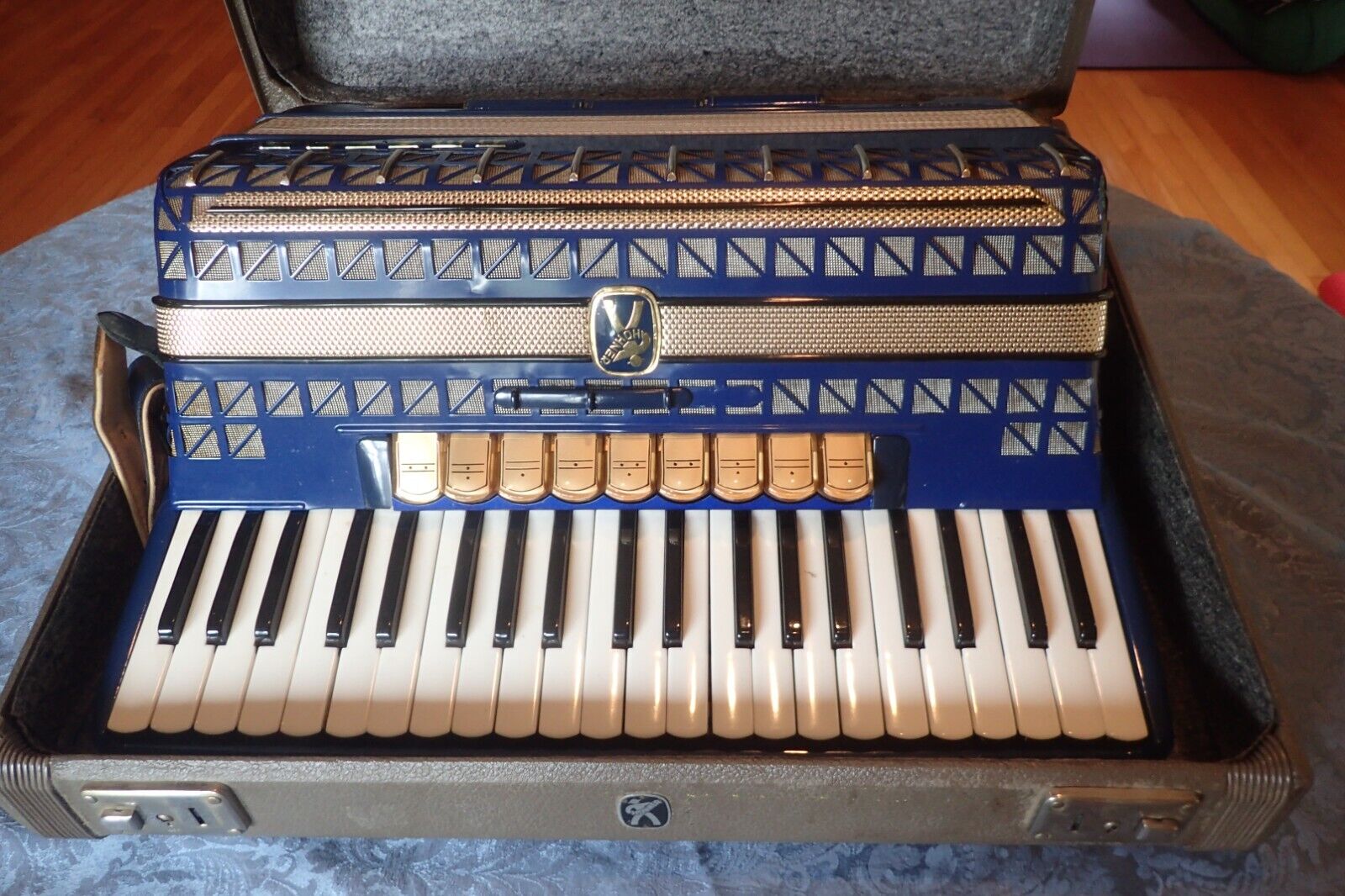 Rare Blue Hohner Atlantic III in Great Condition