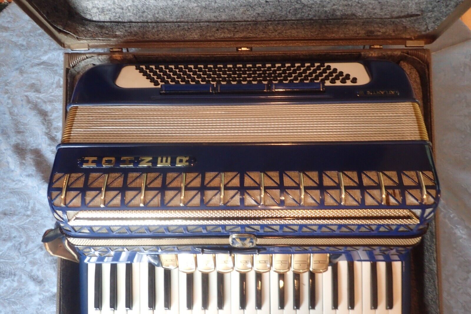 Rare Blue Hohner Atlantic III in Great Condition