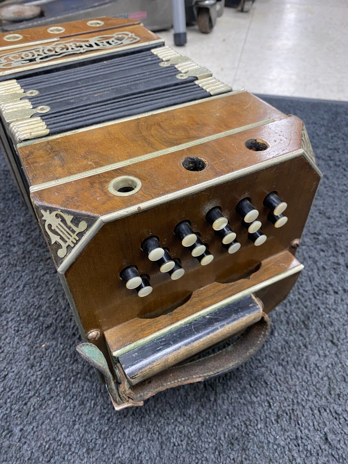 Vintage Silberhorn Clarion Concertina Squeezebox 39 Button Case