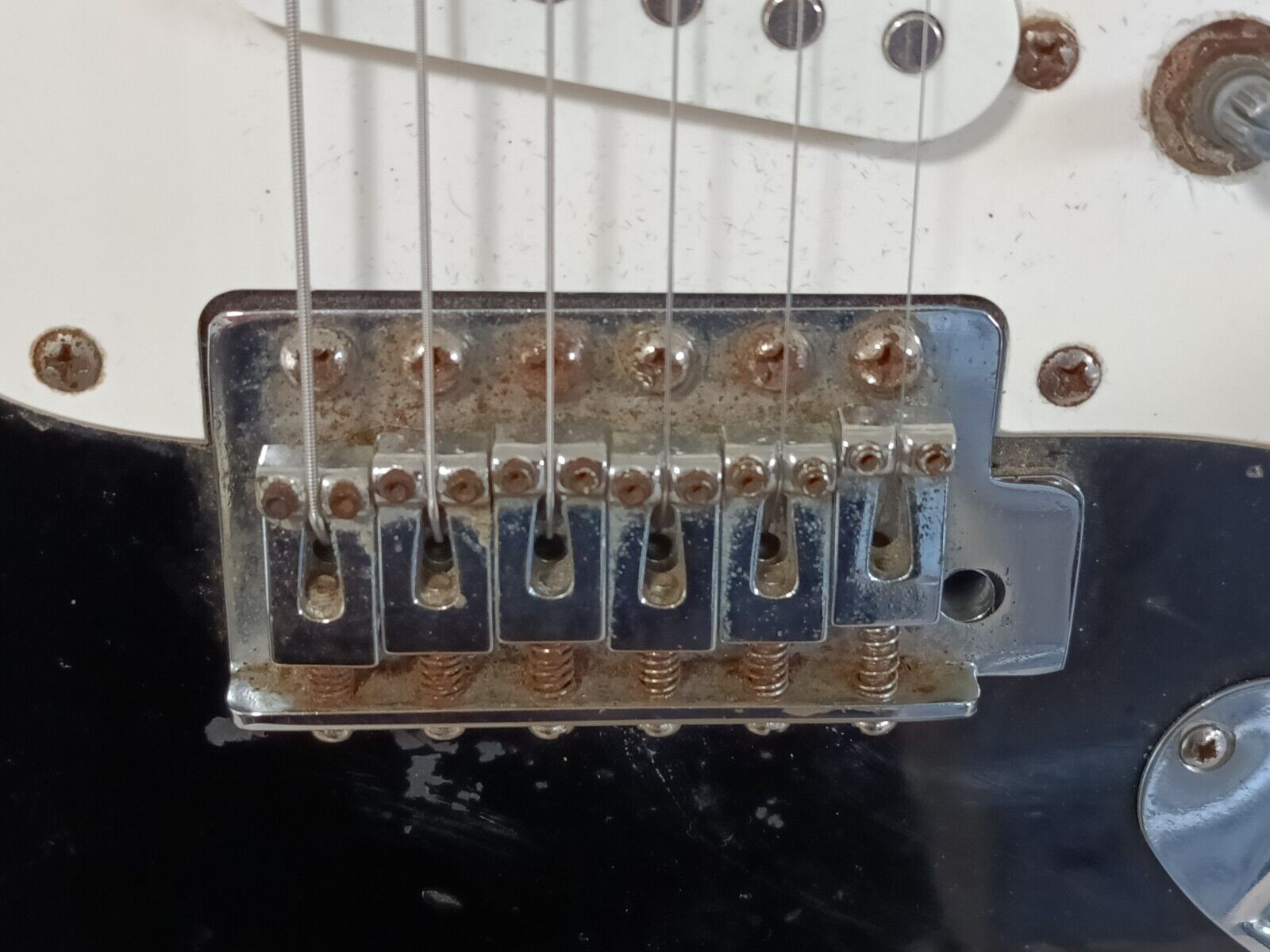 1998 Fender Squier Strat Electric Guitar - Vintage Classic