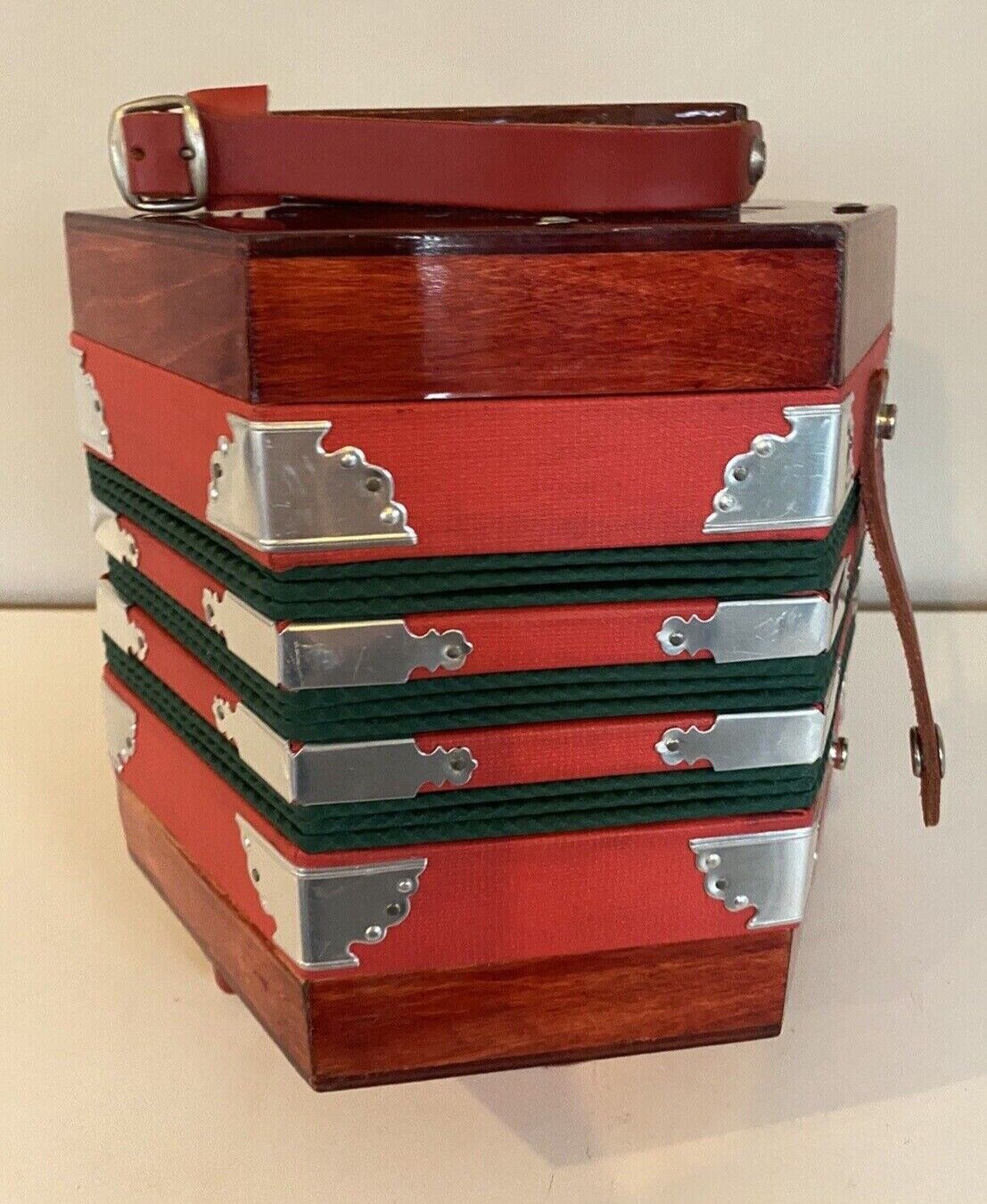 HOHNER Vintage Concertina Squeezebox 20 Button Italy Made