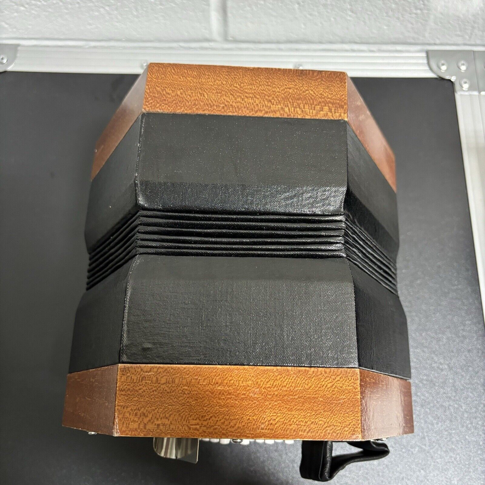 Trinity College AP-2248A English-Style Concertina – 48-button VIP