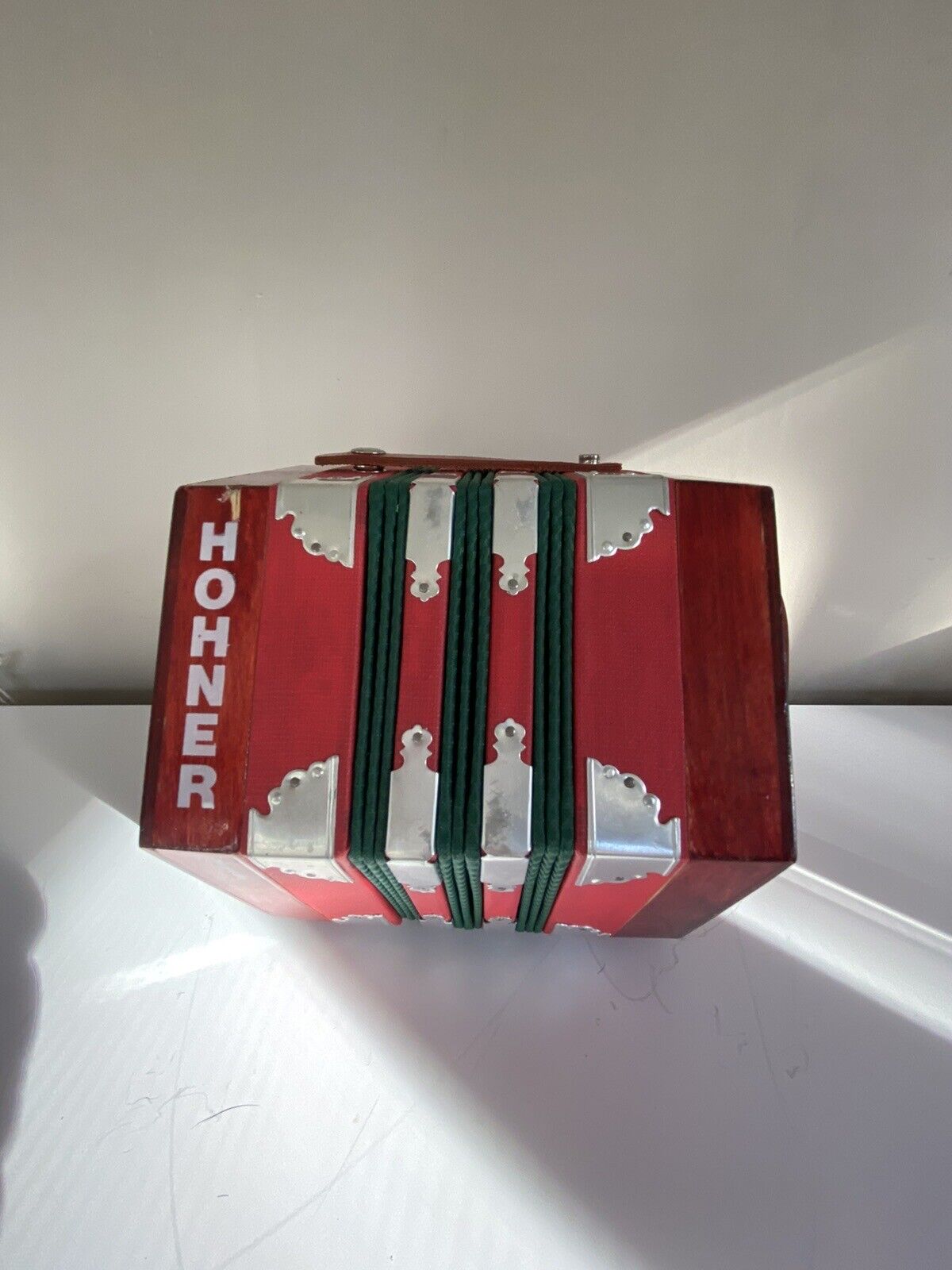 HOHNER Vintage Concertina Squeezebox 20 Button Italy Made