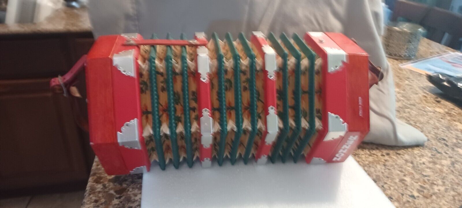 Italy-Made Red Pearl Cellulose Acetate Concertina/Accordion