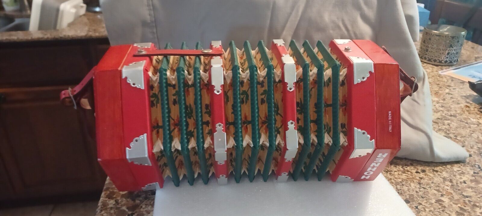Italy-Made Red Pearl Cellulose Acetate Concertina/Accordion