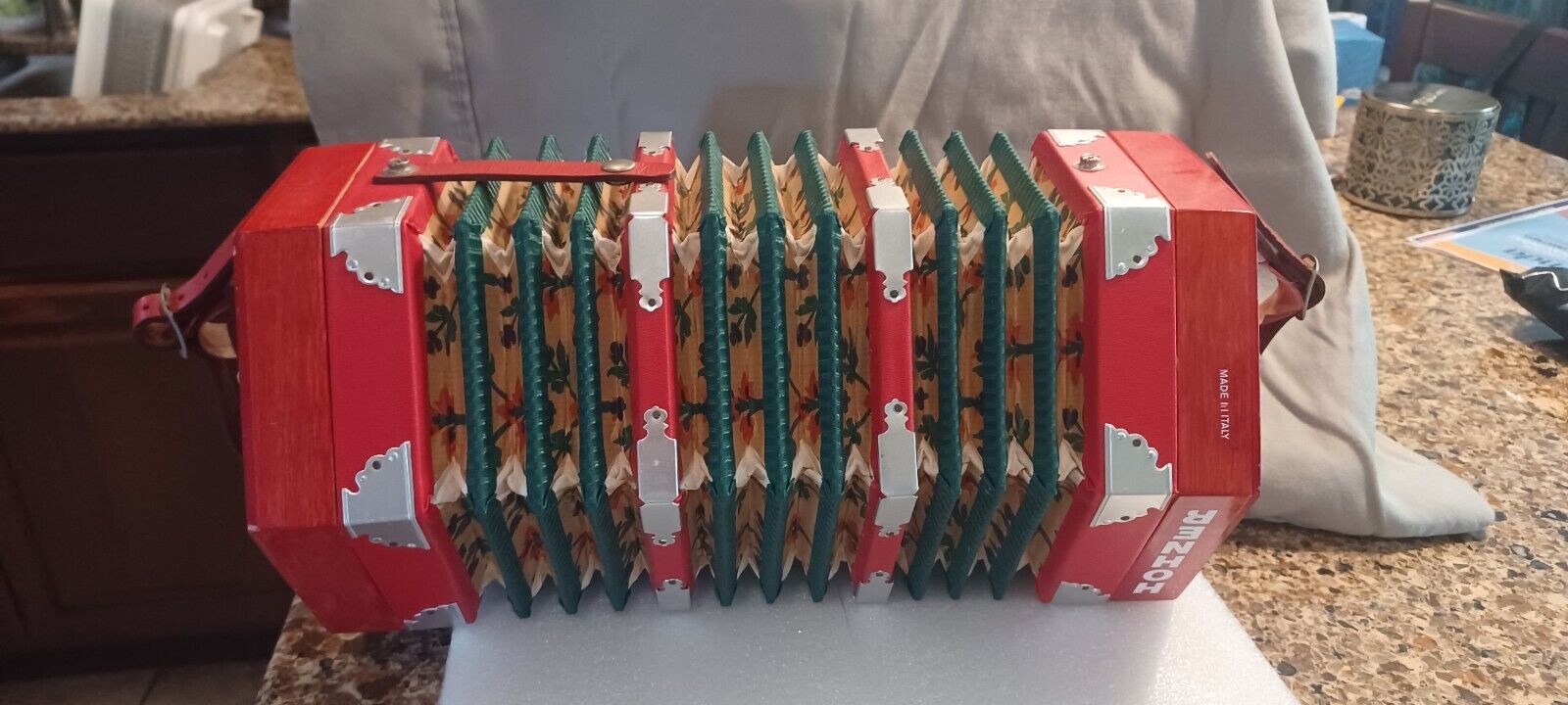 Italy-Made Red Pearl Cellulose Acetate Concertina/Accordion