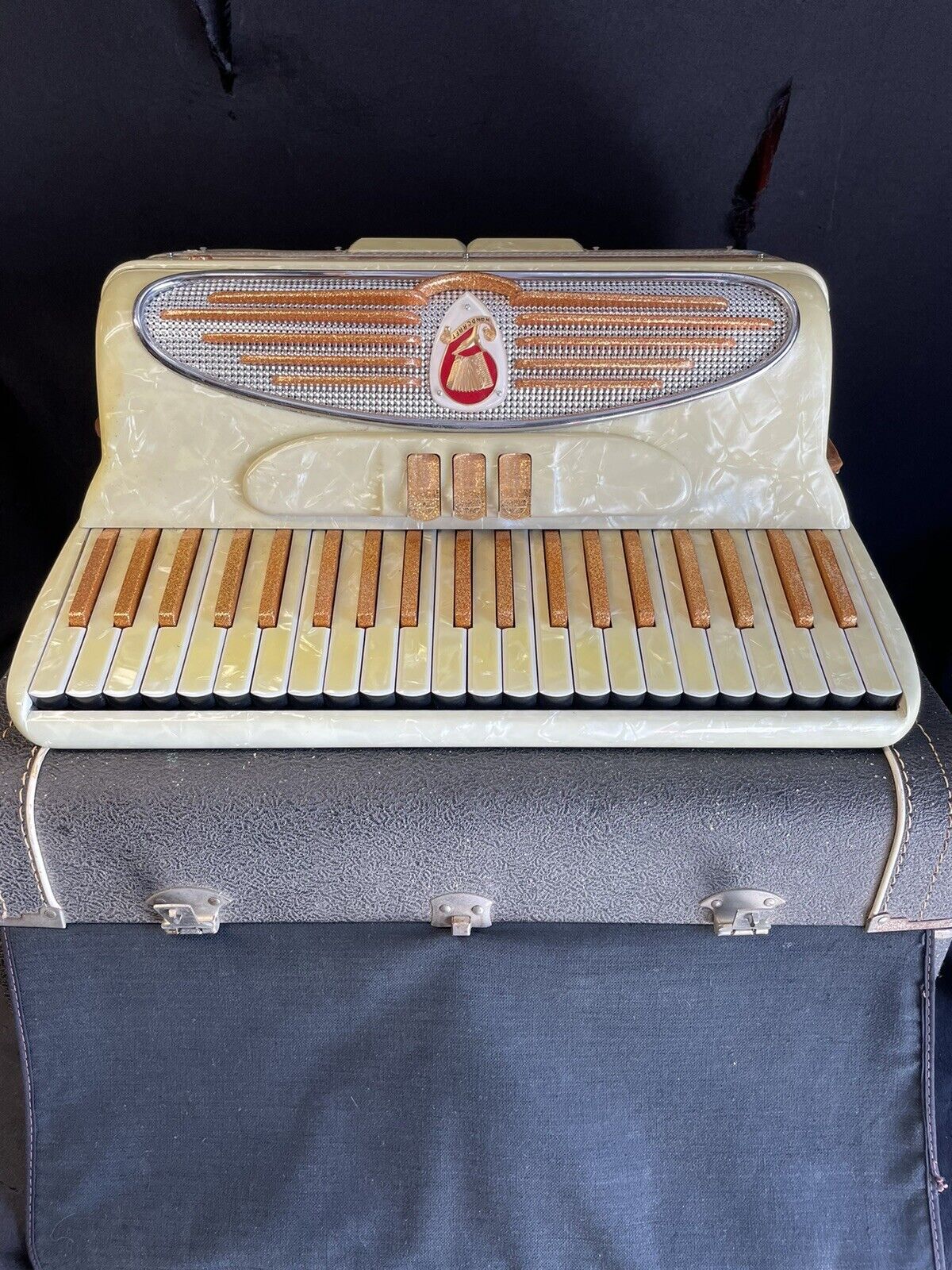 Vintage Giulietti Italy Model S 32 Accordion Golden