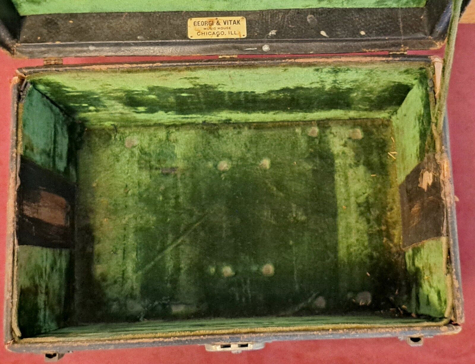 Vintage Georgi & Vitak Chicago Concertina Case Early 1800s