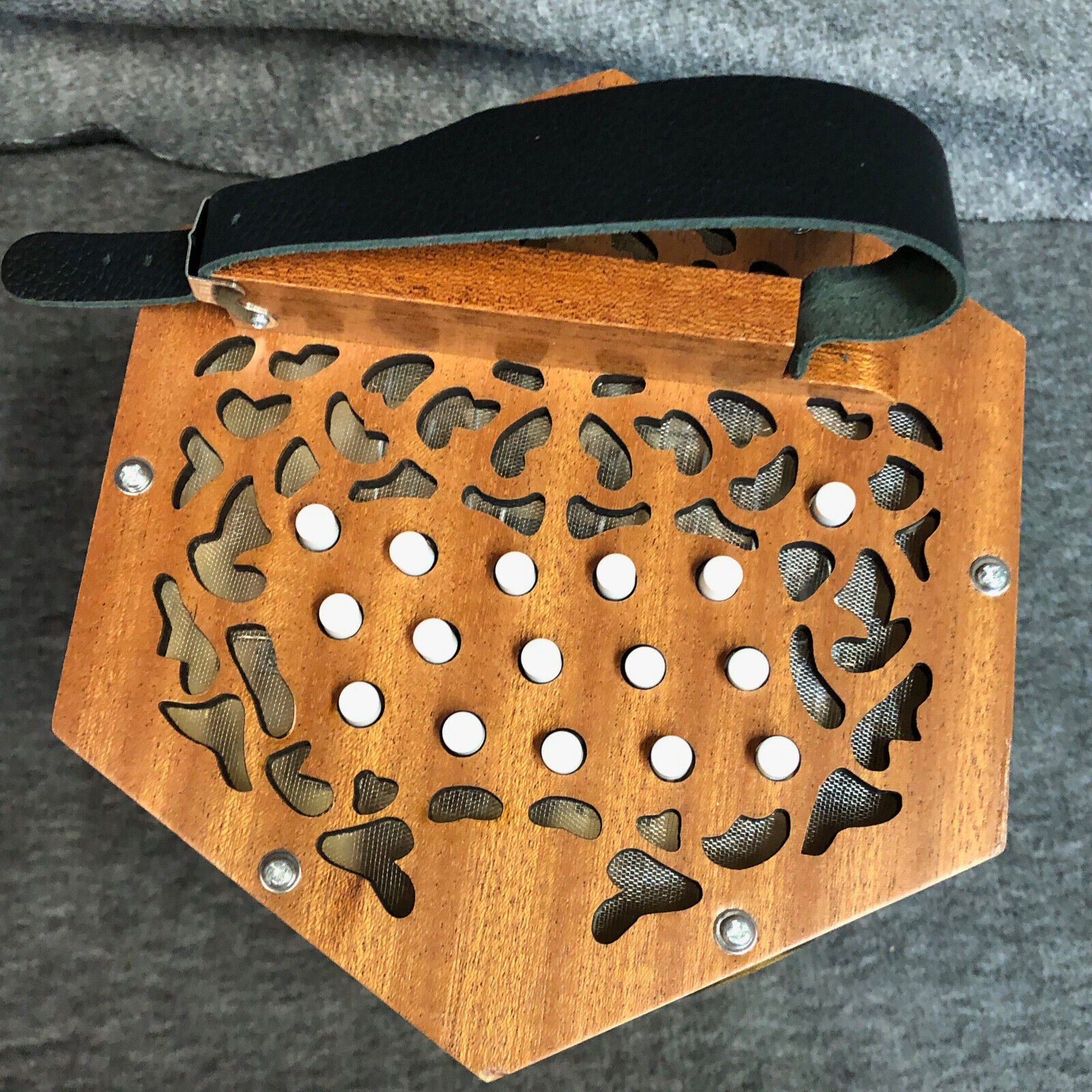 Trinity College AP-1230 Walnut Anglo-Style Concertina with Bag