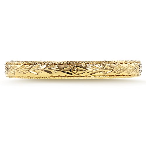 Antique Style Engravings Wedding Band in 14k Gold