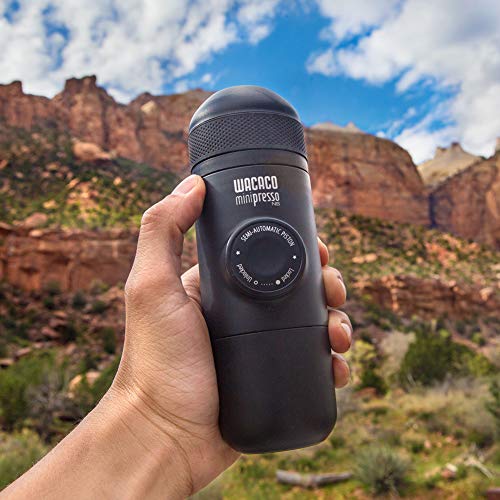 Portable espresso maker for Nespresso capsules, manual operation