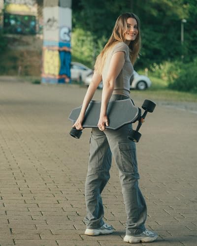 EXWAY X1 Max Electric Skateboard: 28mph, 18mi Range