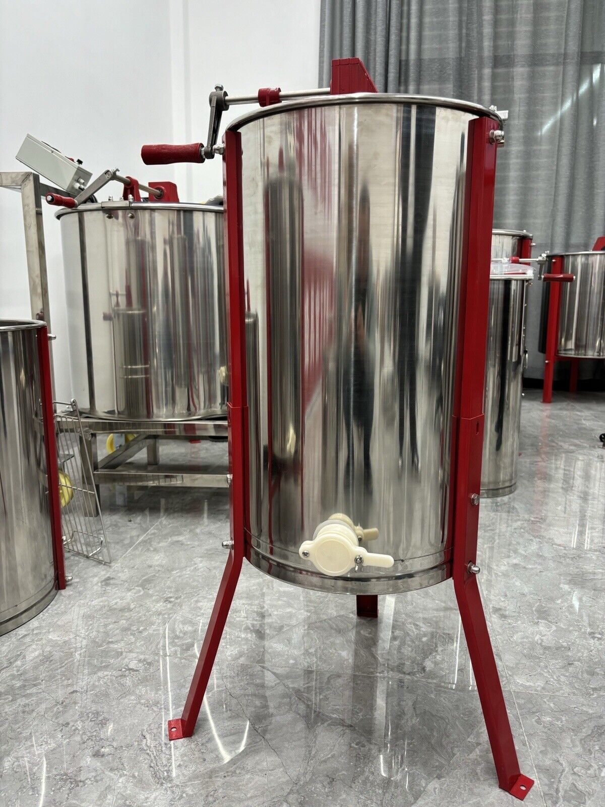 Stainless Steel Manual Honey Extractor for 2 Frames