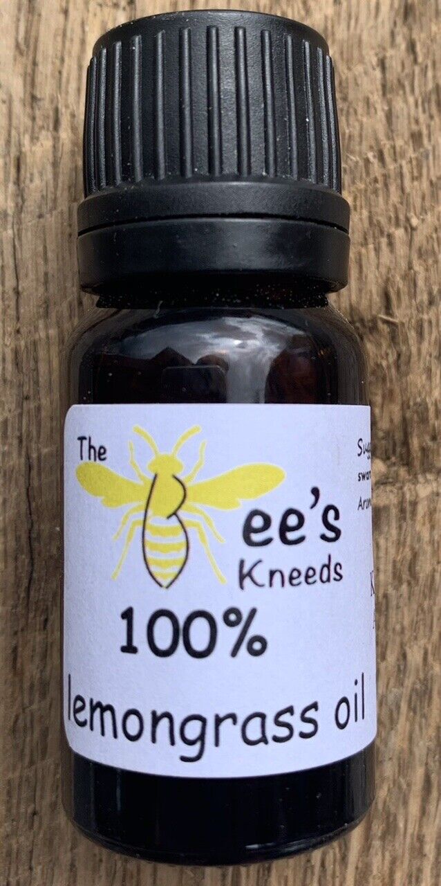 Beginner beekeeping set with swarm box and lure