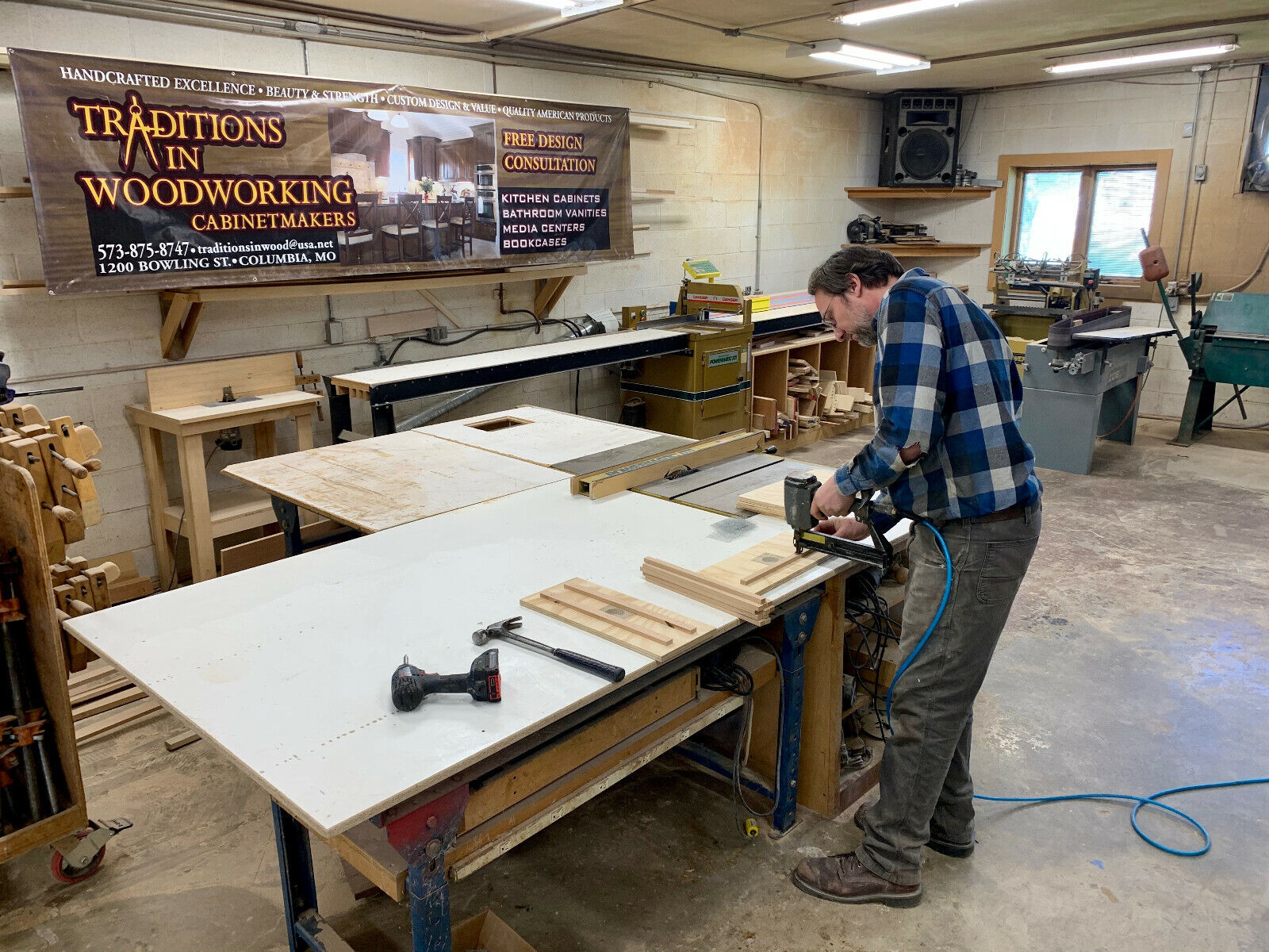 Bee Hive with Honeybee Swarm Trap