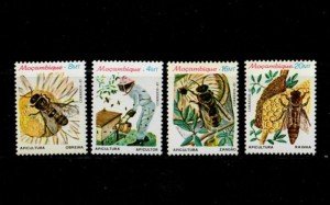 Mozambique 1985 Beekeeper Bees Pollen Stamp Set