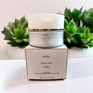 Jafra Royal Jelly Body Complex 6.7 oz Lotion