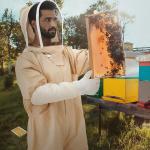 XXL Beekeeping Suit for Men and Women with Gloves