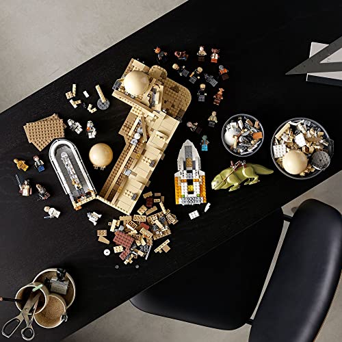 LEGO Star Wars Mos Eisley Cantina Building Set