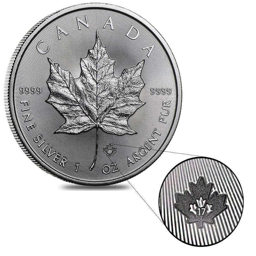 2017 $5 1 oz.9999 Silver Maple Leaf Coin VIP Pack