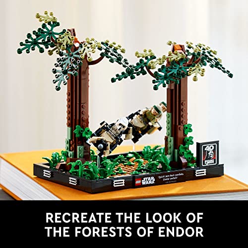 VIP LEGO Star Wars Endor Speeder Chase Diorama