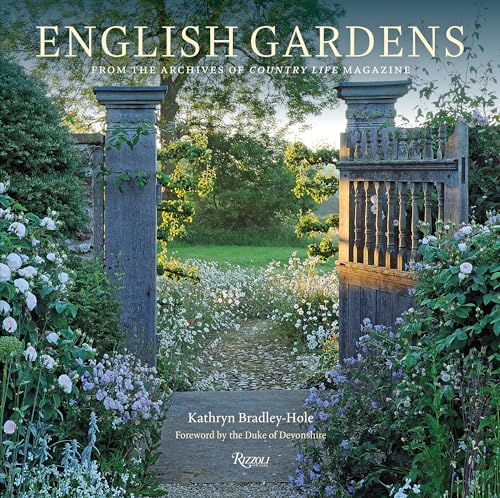 Country Life Magazine's English Gardens VIP Collection