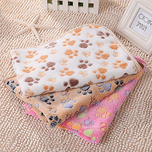 Fluffy Pet Blanket with Cute Paw Print Design