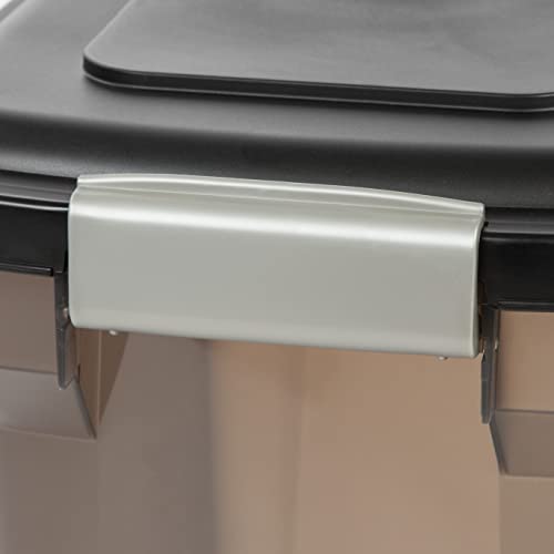 IRIS USA WeatherPro Airtight Pet Food Container - 5.7Kg
