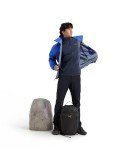 Arc'teryx Men's Atom Jacket - Warm Insulation, Black Sapphire