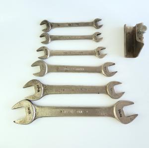 Gray Tools Wrench Set with Holder – 6 Pieces