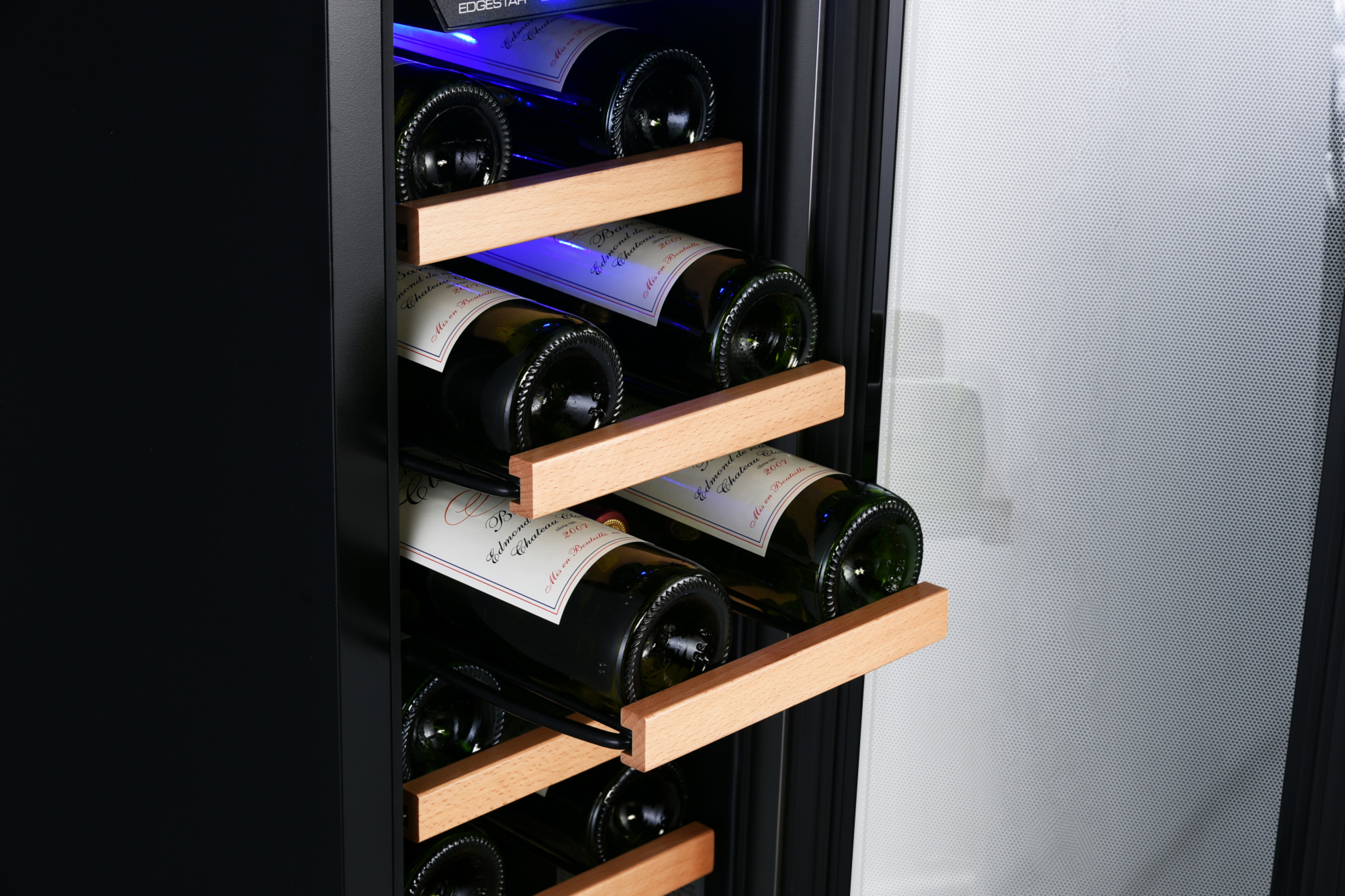 Edgestar Built-In Wine Fridge - 18 Bottles