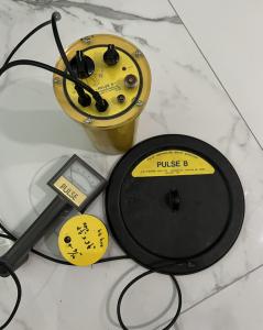 JW Fisher Pulse 8 Underwater Dive Metal Detector