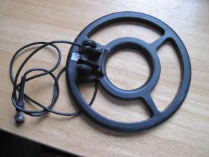Fisher F2/F4 Metal Detector with 8-Inch Coil