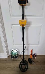 Garrett ACE 300 Metal Detector with Pro Pointer & Headphones