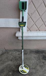 Garrett Ultra GTA 350 Metal Detector Easy Use