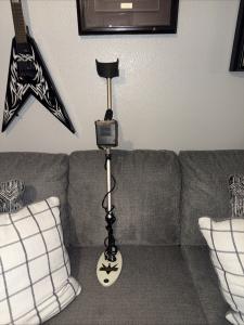 Fisher Gold Bug 2 Metal Detector with 10" Coil