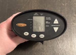 Bounty Hunter Discovery 1100 Metal Detector with LCD