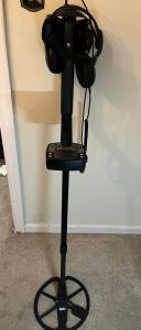 Minelab Etrac Metal Detector with 11” Double D Coil