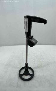 Bounty Hunter Junior Analog Target Indicator Metal Detector